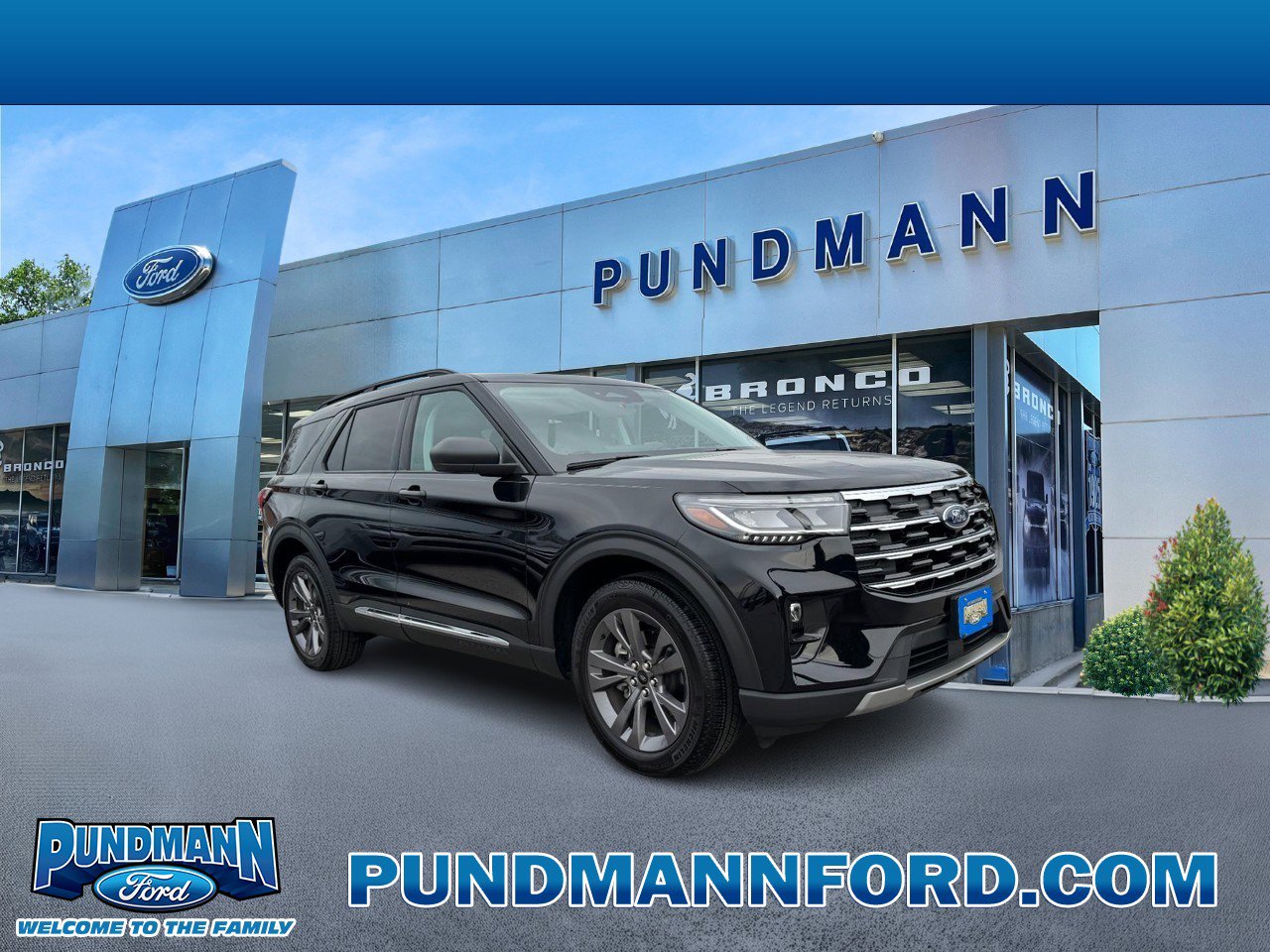 Used 2025 Ford Explorer Active w/ Active Comfort Package image 1