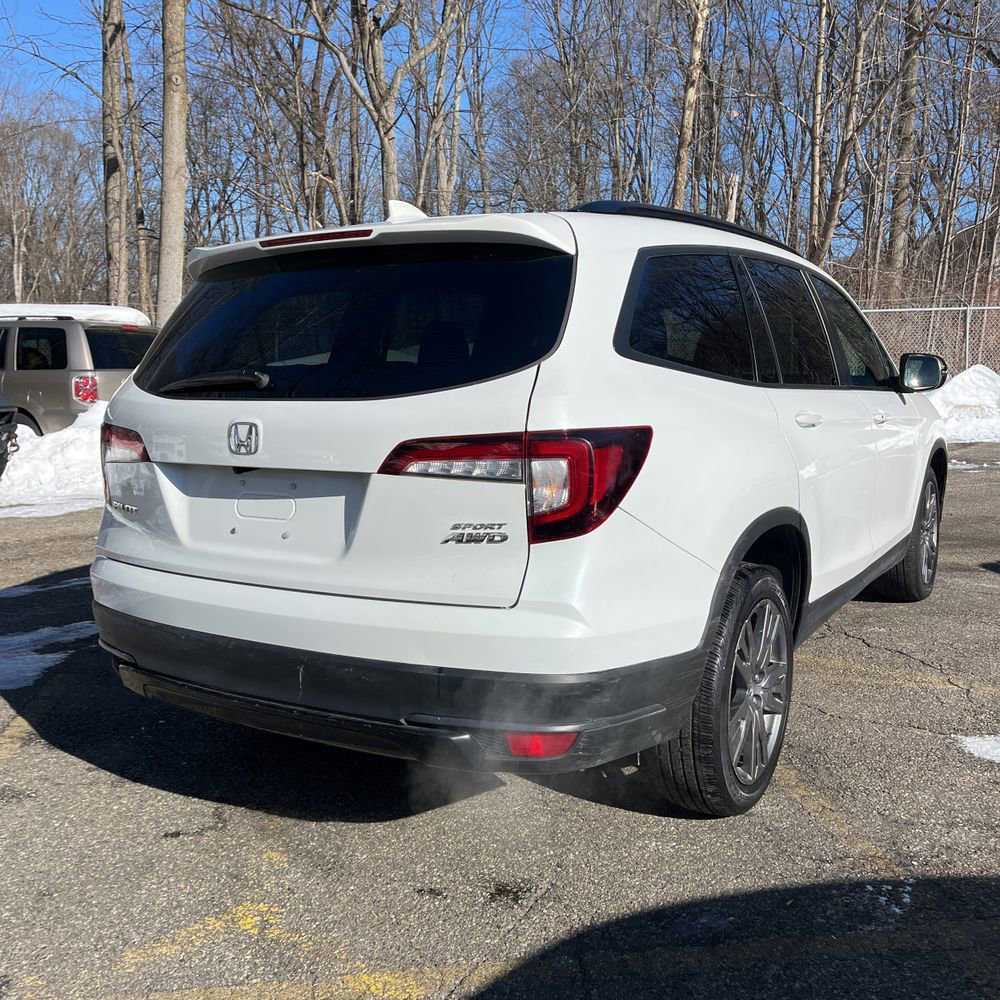 Used 2022 Honda Pilot Sport image 17
