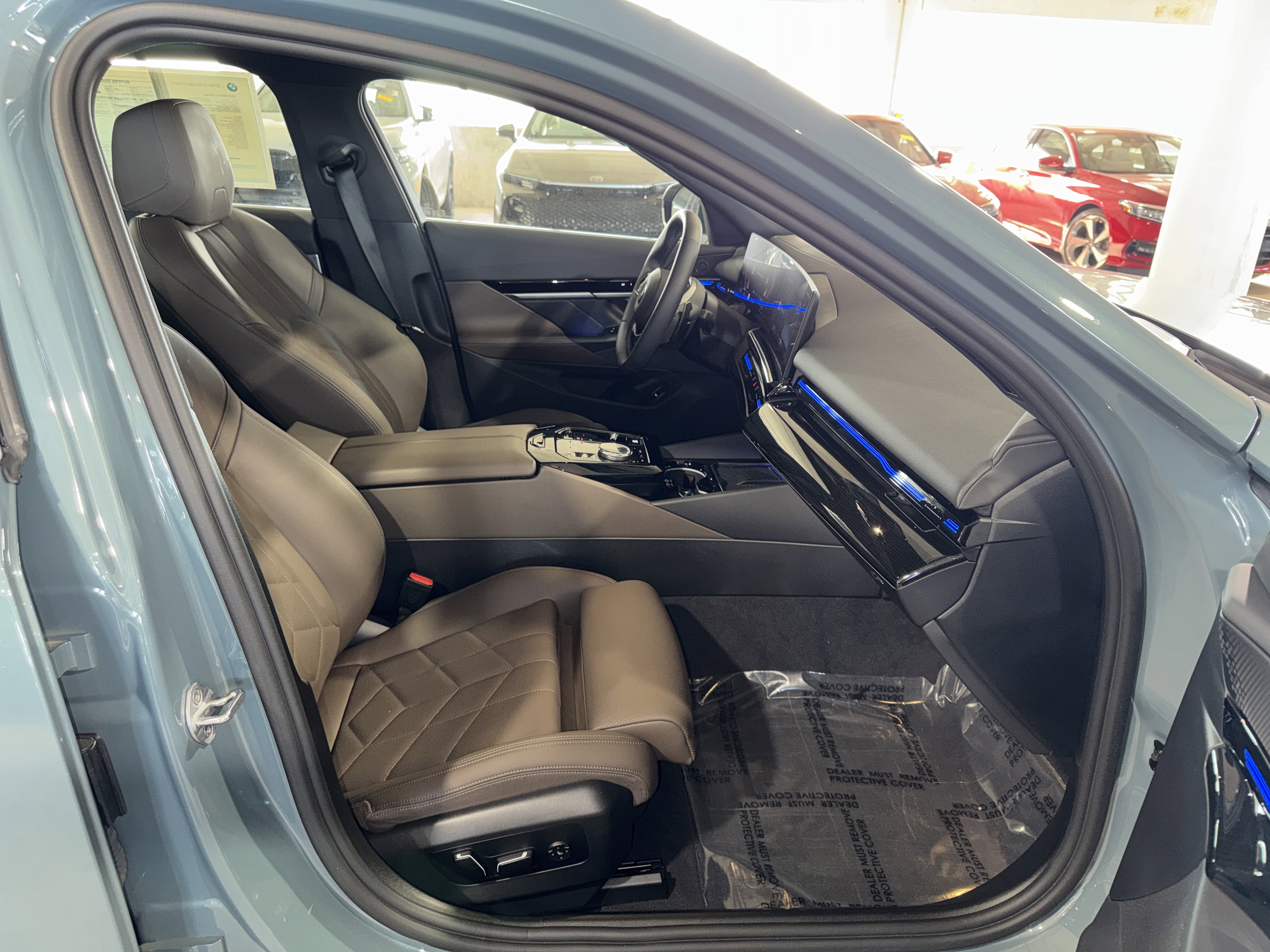 Certified 2025 BMW 530i image 10