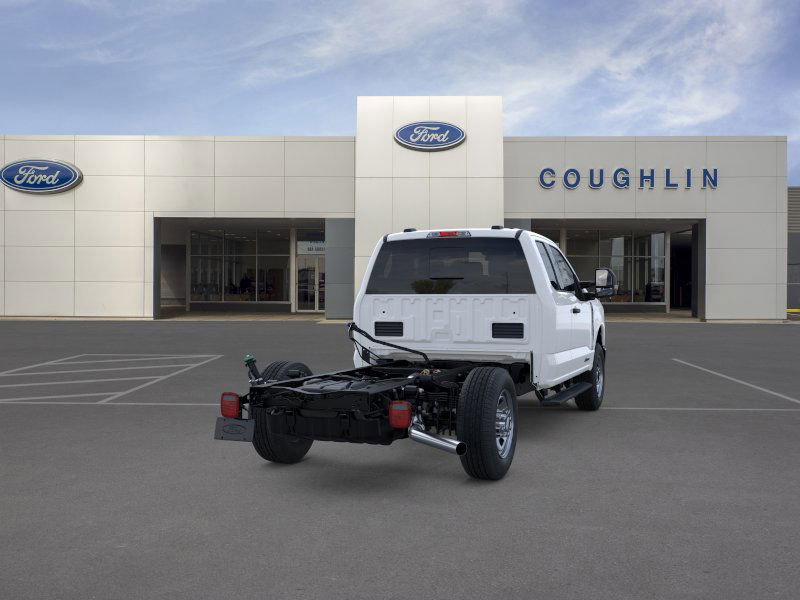 New 2025 Ford F350 XL w/ XL Chrome Package image 8