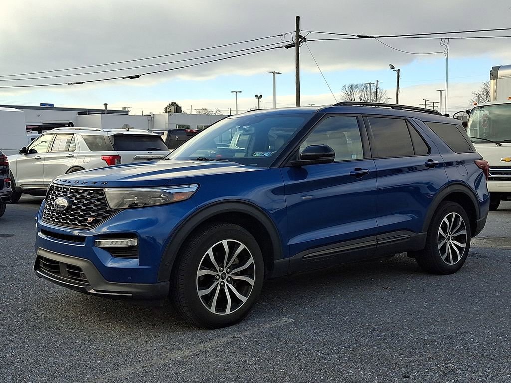 Used 2020 Ford Explorer ST w/ Premium Technology Package image 3