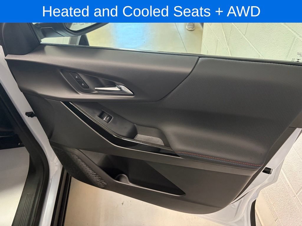 Used 2026 Chevrolet Equinox RS w/ Convenience Package III AWD/4WD image 24