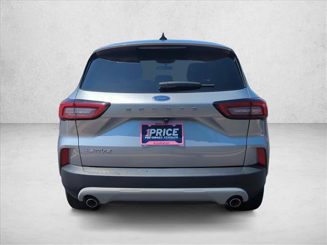 Used 2024 Ford Escape Active w/ Cold Weather Package FWD image 10
