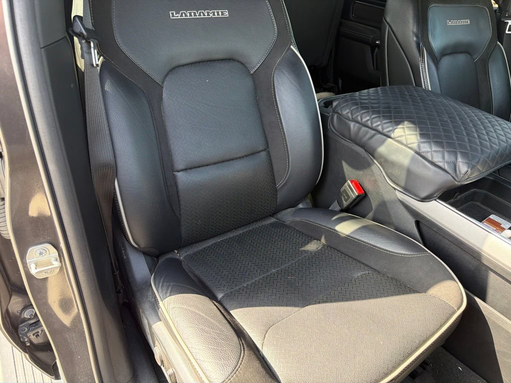 Used 2024 RAM 1500 Laramie AWD/4WD image 13
