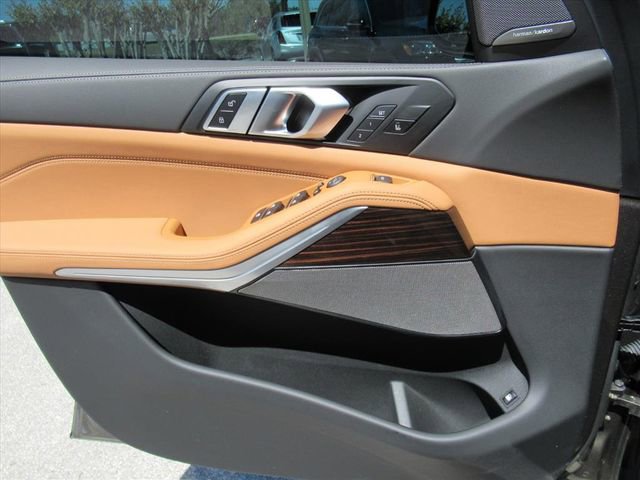 Used 2026 BMW X5 xDrive50e image 20