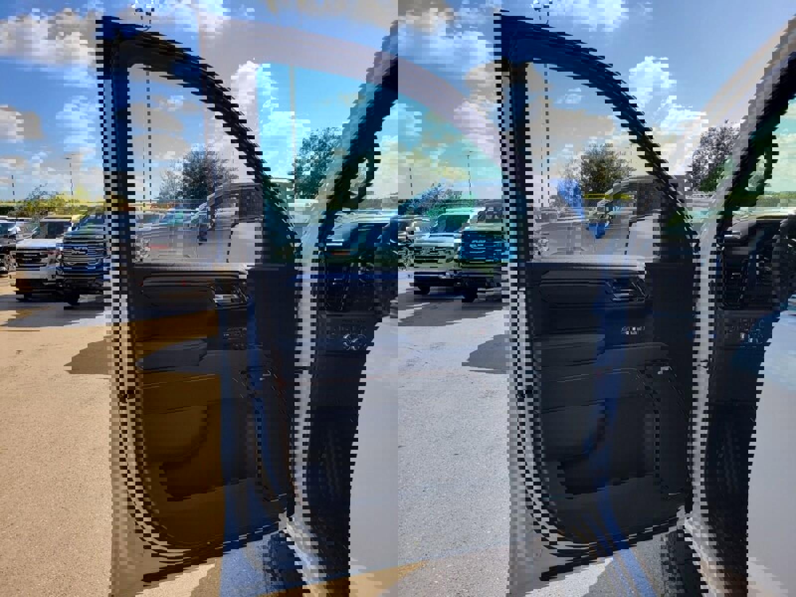 New 2026 GMC Sierra 1500 AT4 w/ AT4 Premium Package image 13