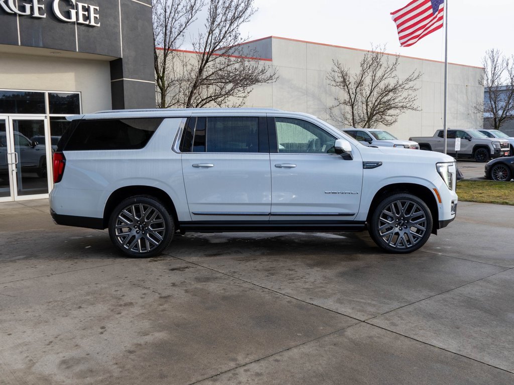 New 2026 GMC Yukon XL Denali Ultimate image 8
