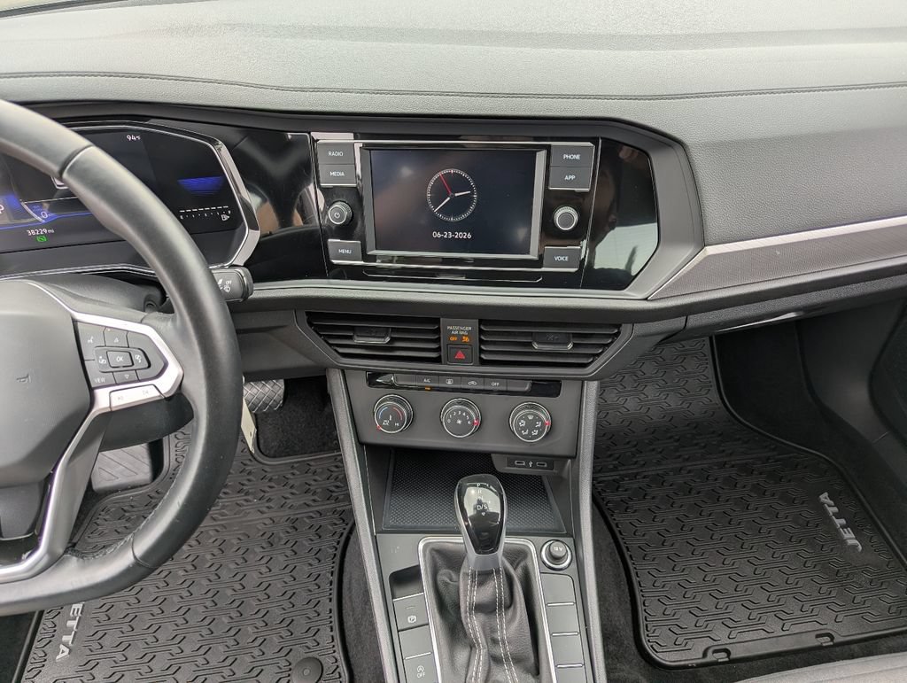 Used 2023 Volkswagen Jetta S FWD image 16