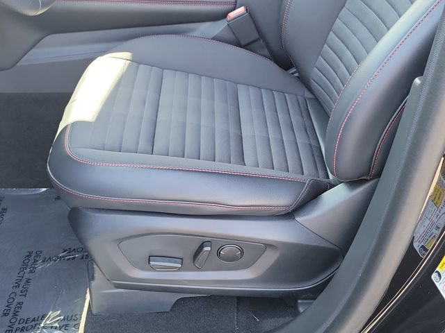 Used 2026 Ford Explorer ST-Line w/ Premium Package RWD image 15
