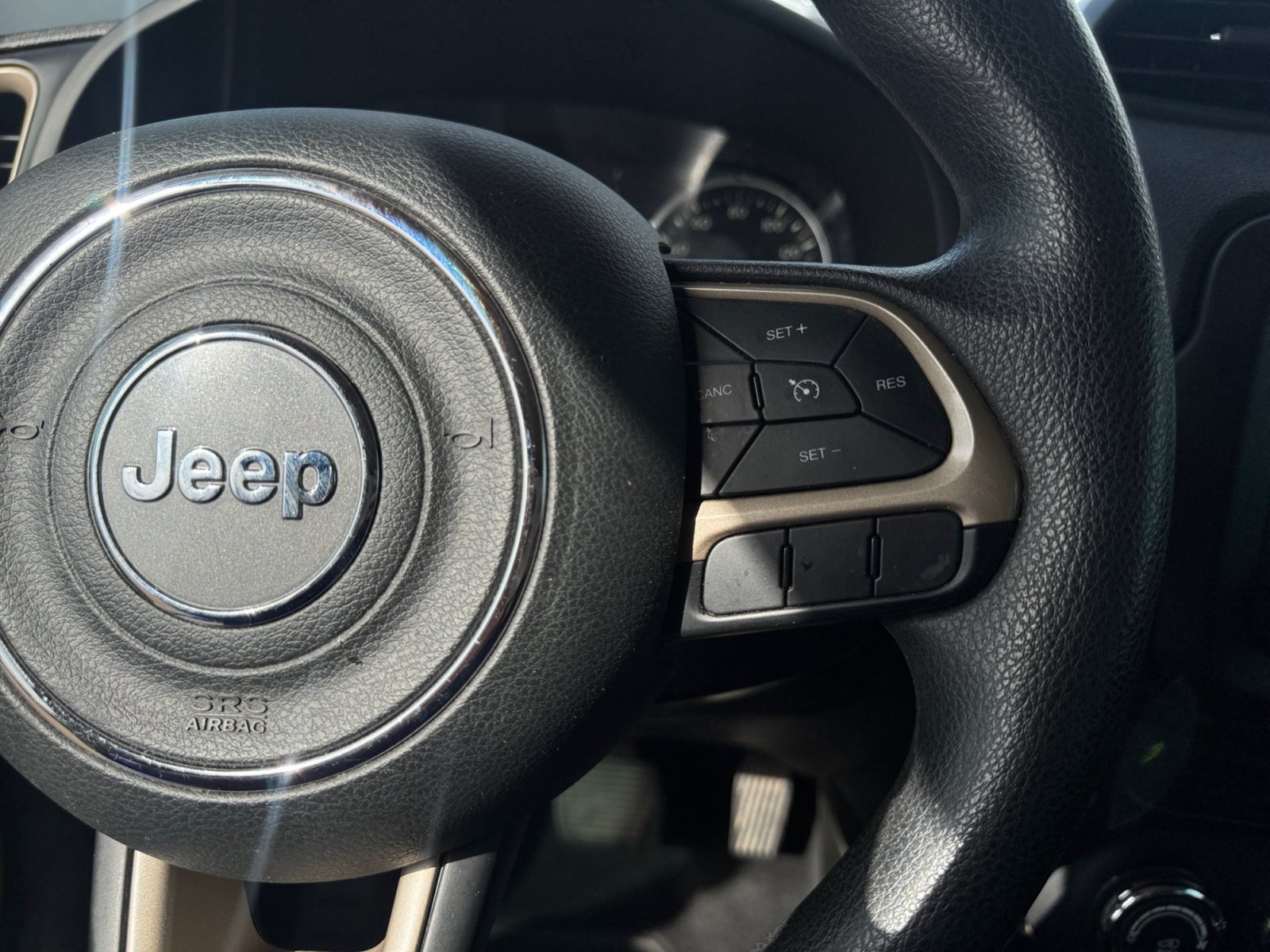 Used 2017 Jeep Renegade Sport w/ Power & Air Group AWD/4WD image 19
