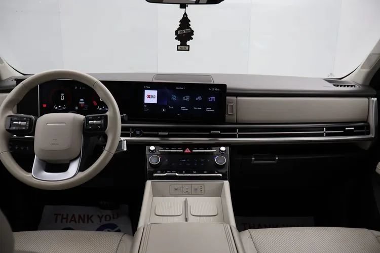 Used 2024 Hyundai Santa Fe SEL FWD image 19