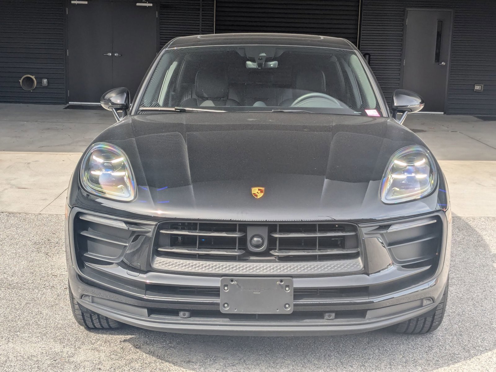 Certified 2026 Porsche Macan Turbo AWD/4WD image 6