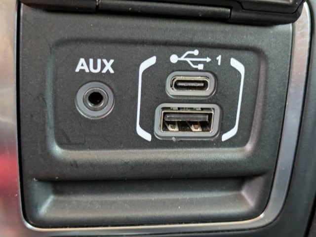 Used 2022 Jeep Wrangler Sport image 20