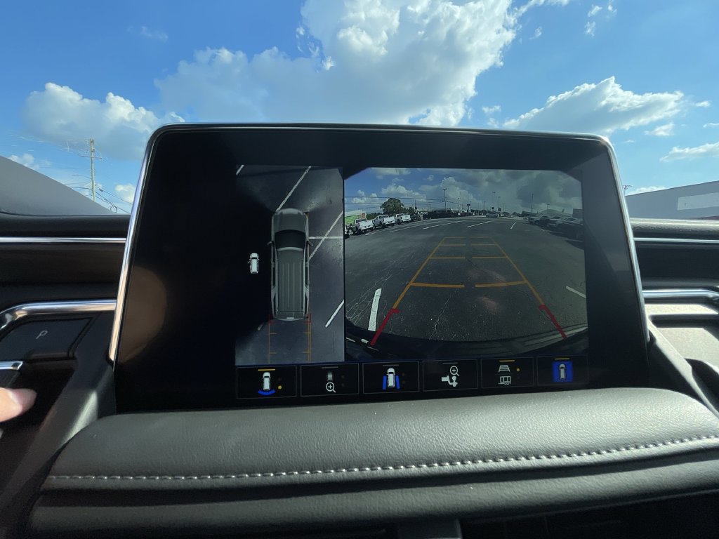 Used 2023 Chevrolet Tahoe LT w/ LT Signature Package AWD/4WD image 15