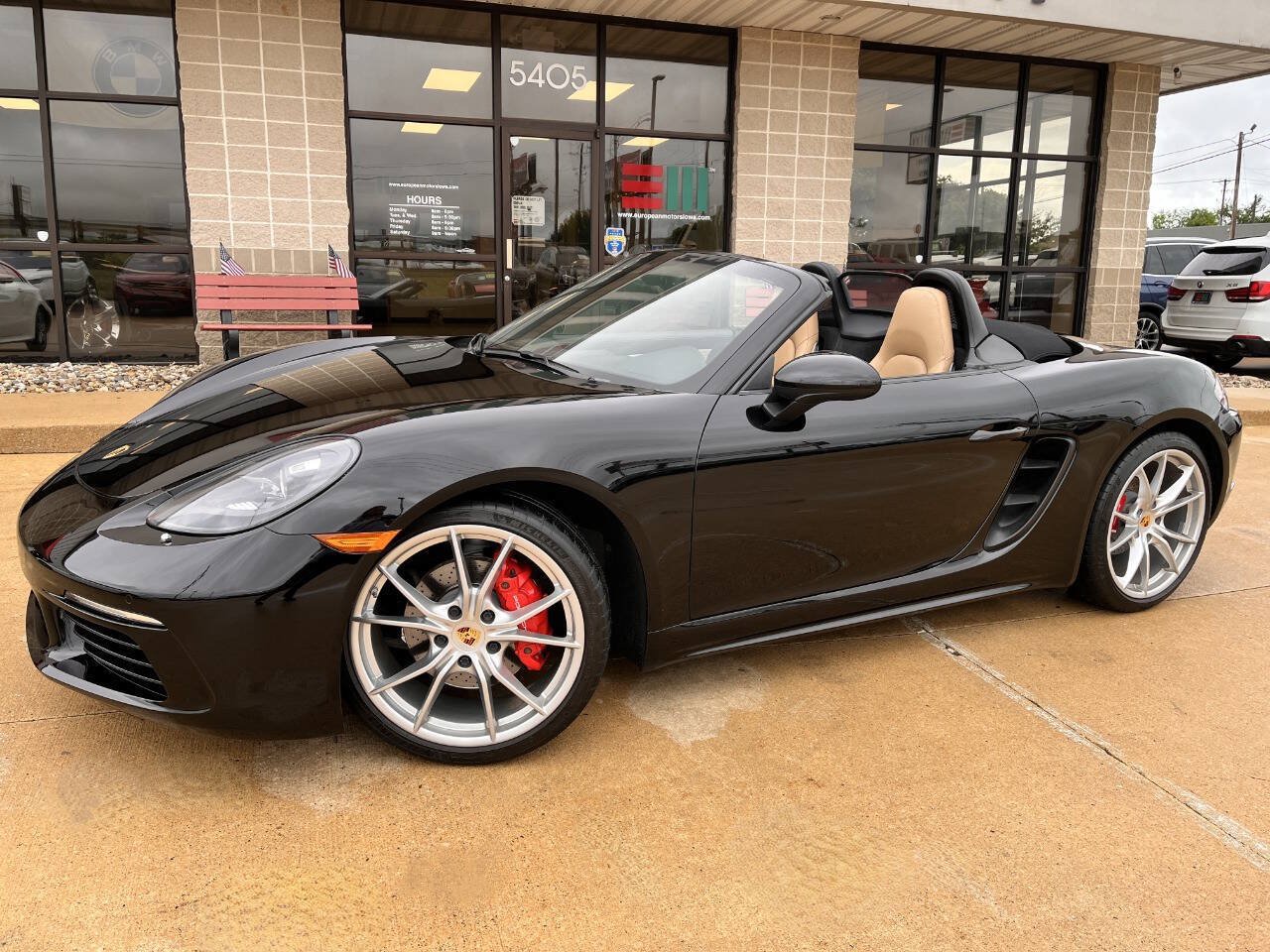 Used 2017 Porsche 718 Boxster S RWD image 9