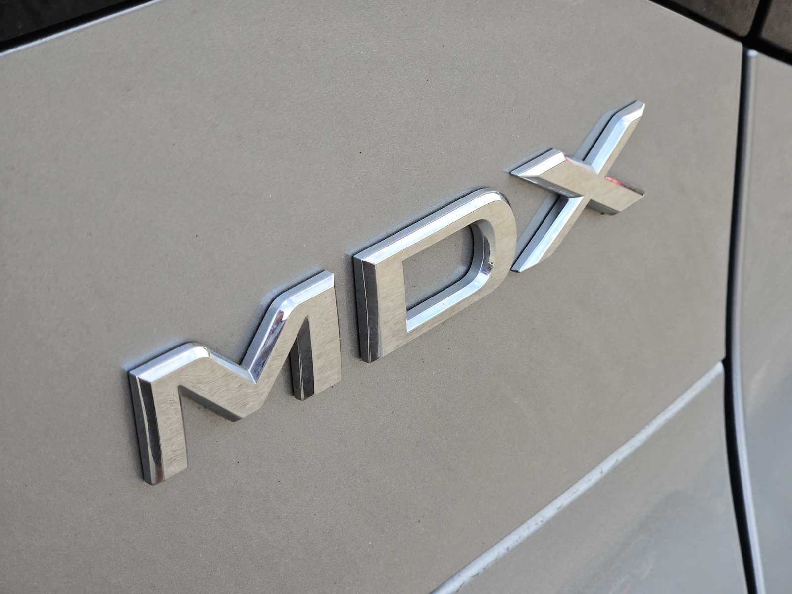 Used 2023 Acura MDX SH-AWD w/ Technology Package image 11
