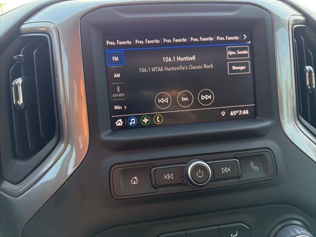 Used 2022 Chevrolet Silverado 1500 Custom image 13