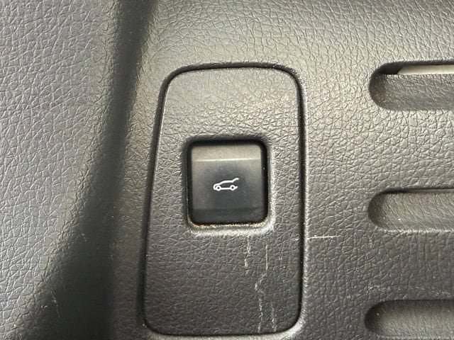 Used 2013 Ford Edge SEL AWD/4WD image 10