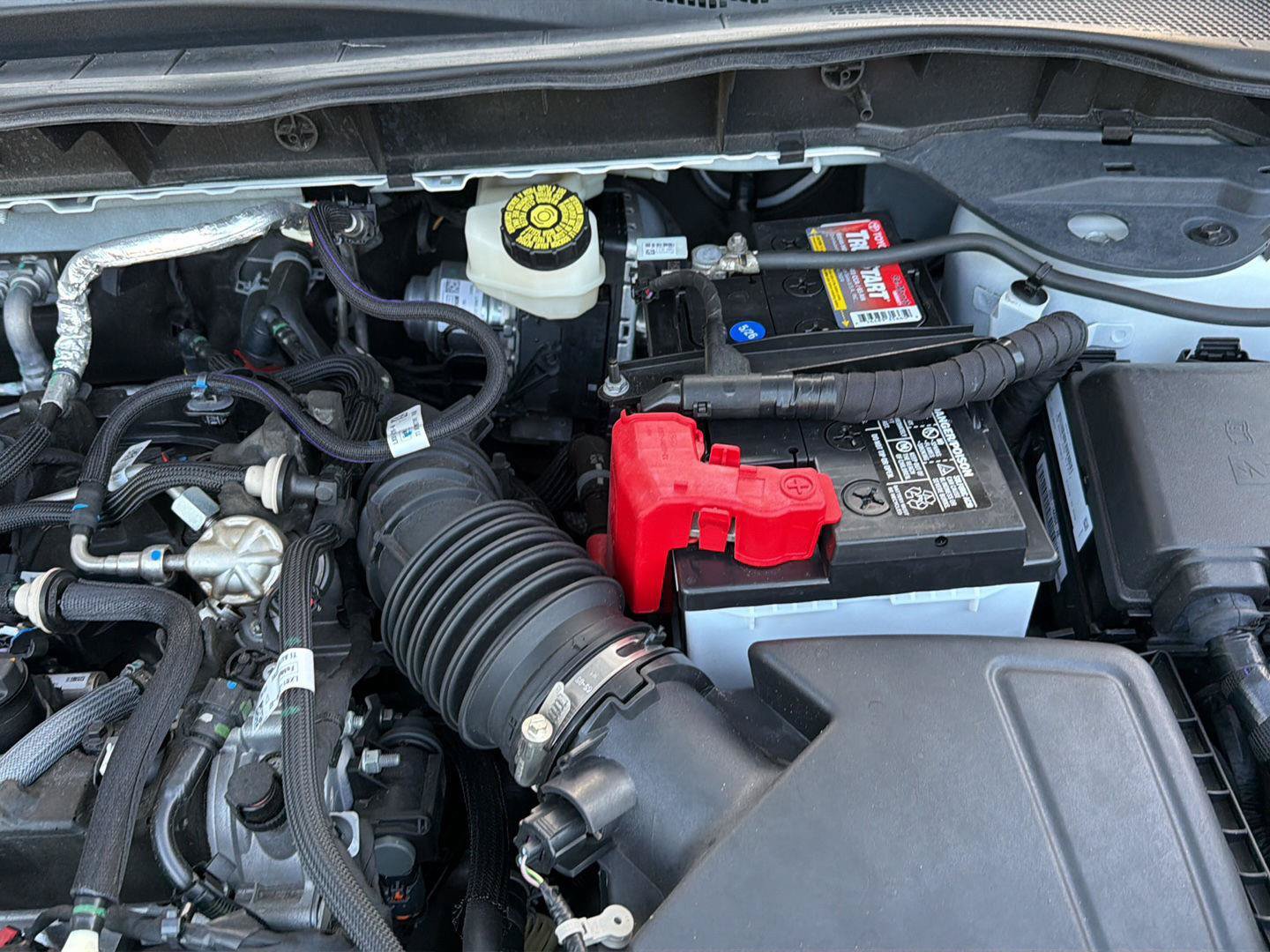 Used 2022 Ford Escape SE w/ SE Sport Appearance Package FWD image 36