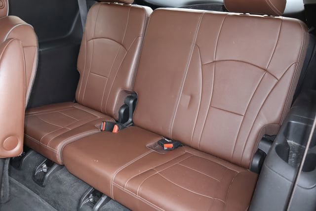 Used 2018 Buick Enclave Avenir w/ Avenir Technology Package FWD image 7