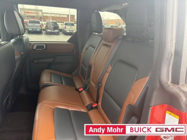 Used 2024 Ford Bronco Outer Banks image 18
