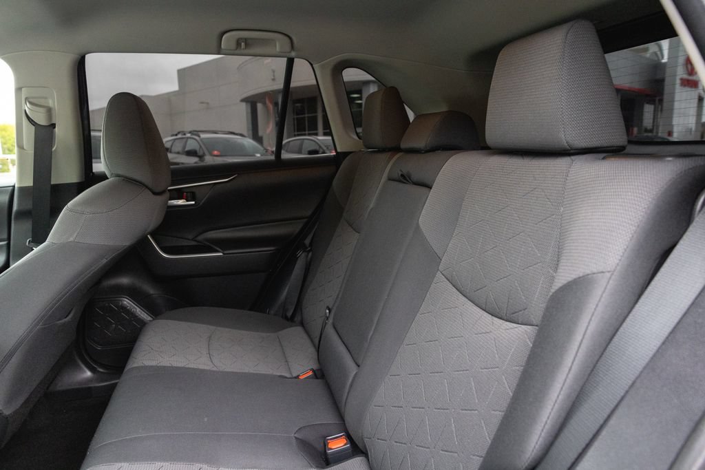 Certified 2020 Toyota RAV4 XLE w/ XLE Grade Weather Package FWD image 26
