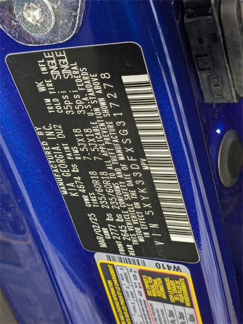 Used 2025 Kia Sportage EX w/ Premium Package image 36