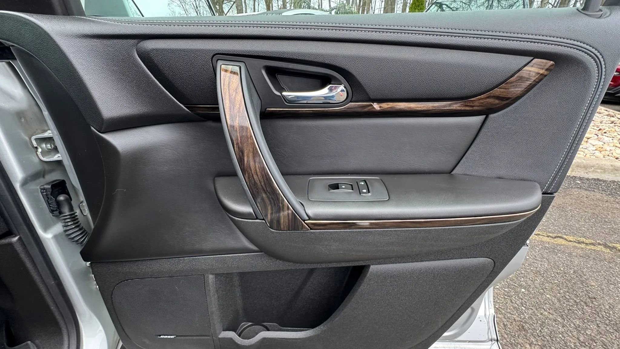 Used 2015 GMC Acadia Denali image 27