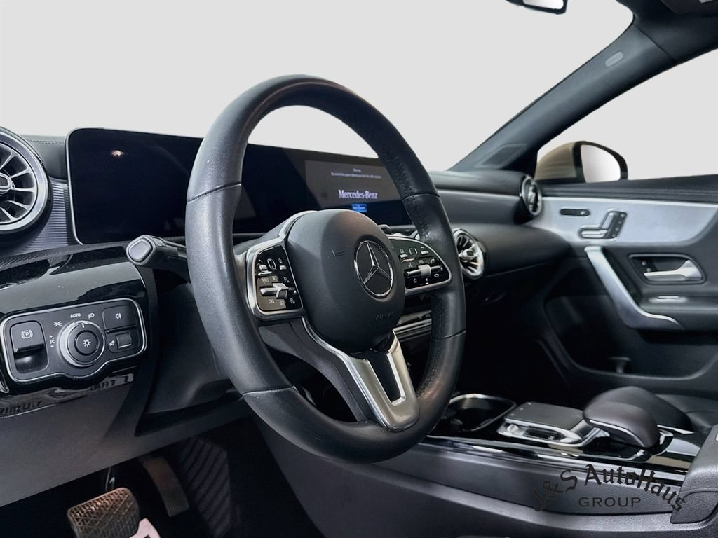 Used 2020 Mercedes-Benz CLA 250 image 9