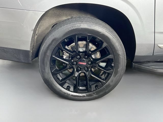 Used 2023 GMC Yukon XL SLT AWD/4WD image 40