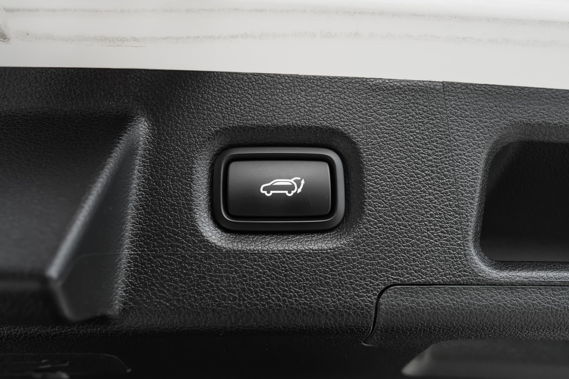 Used 2023 Hyundai Santa Fe SEL Premium w/ Cargo Package image 43