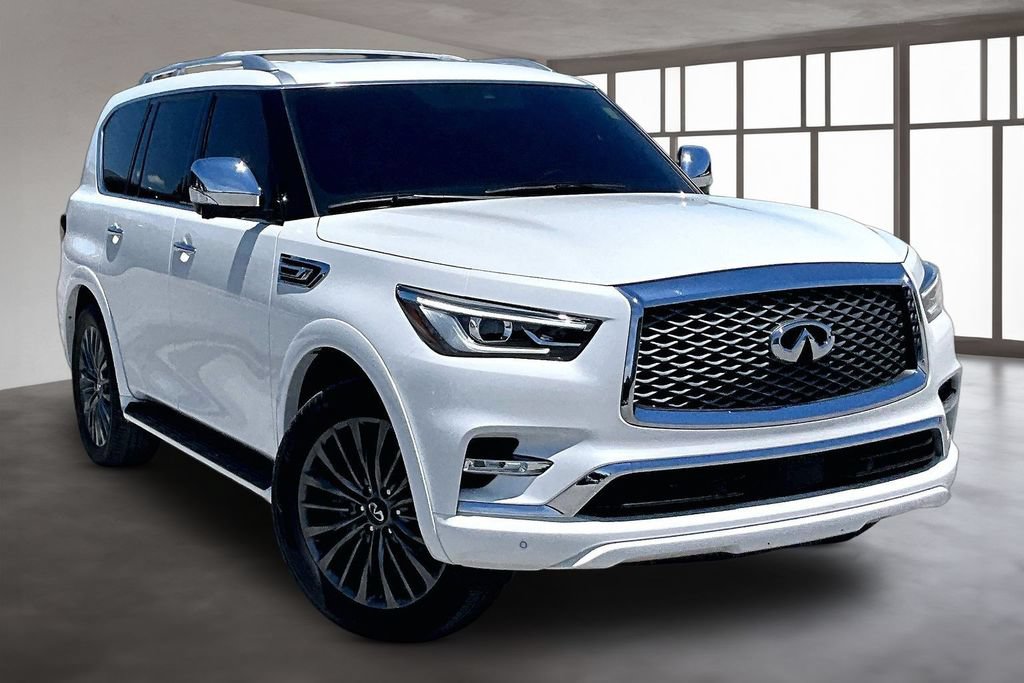Used 2024 INFINITI QX80 Sensory w/ Cargo Package AWD/4WD image 3