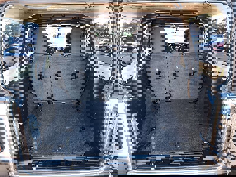 Used 2020 Jeep Wrangler Unlimited Sport image 15