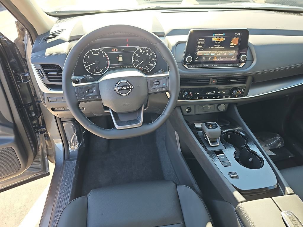 New 2026 Nissan Rogue SV FWD image 19