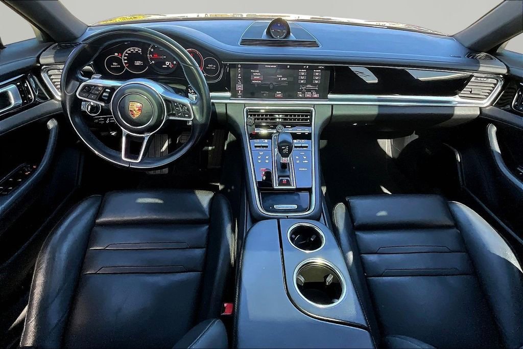 Used 2018 Porsche Panamera 4 AWD/4WD image 7