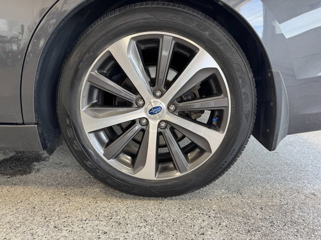 Used 2018 Subaru Legacy 3.6R Limited AWD/4WD image 22
