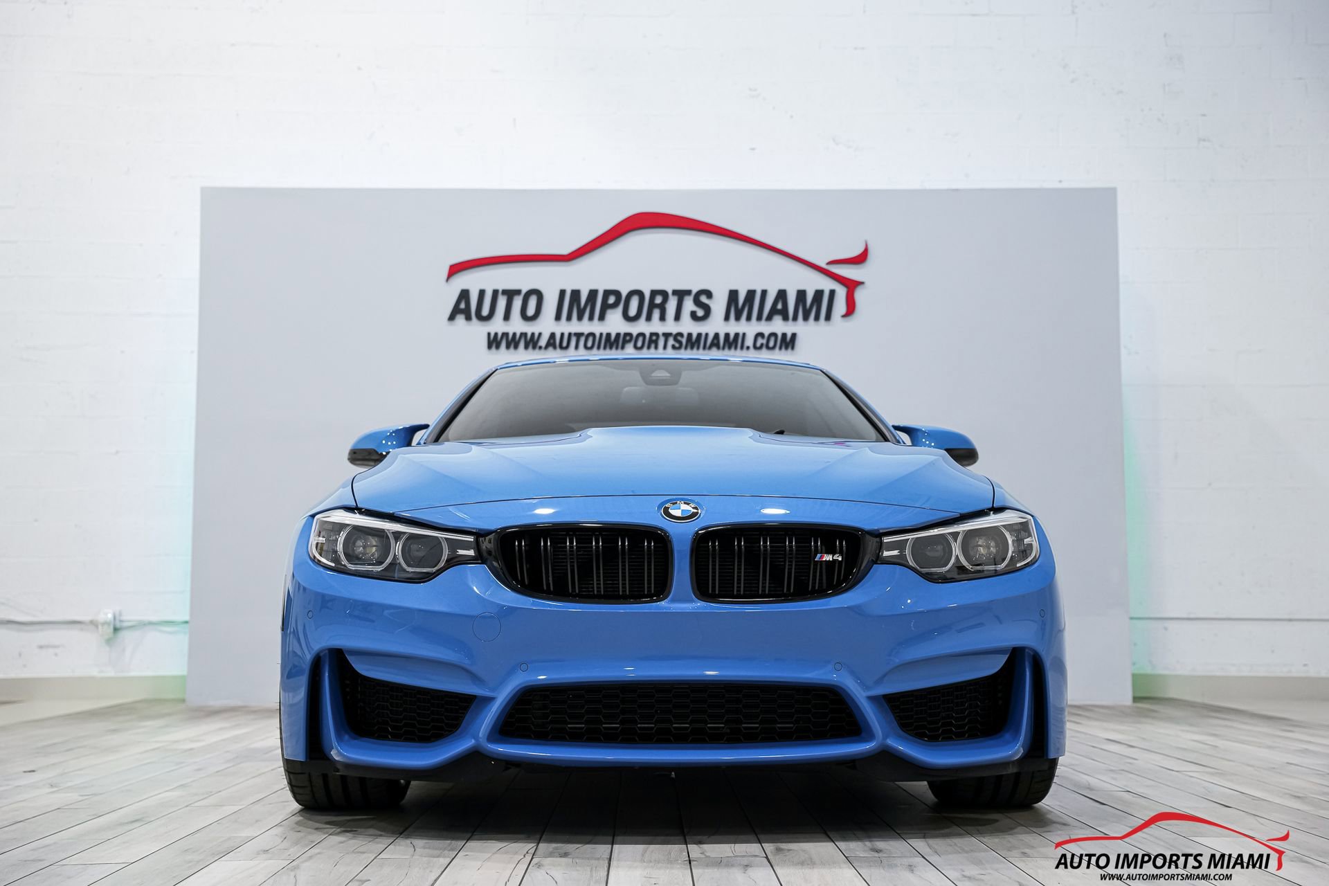 Used 2020 BMW M4 Convertible w/ Competition Package image 30