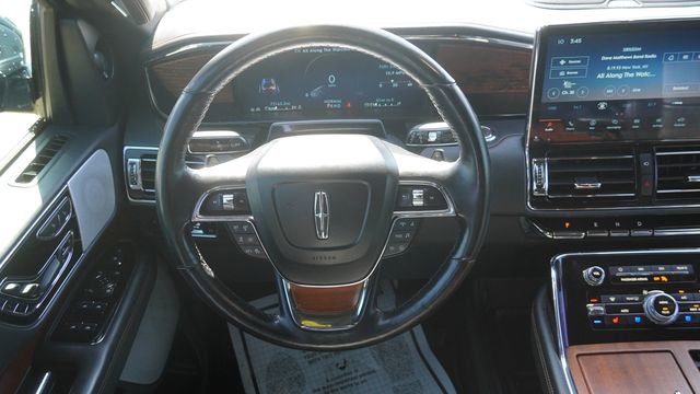 Used 2023 Lincoln Navigator L Black Label AWD/4WD image 17
