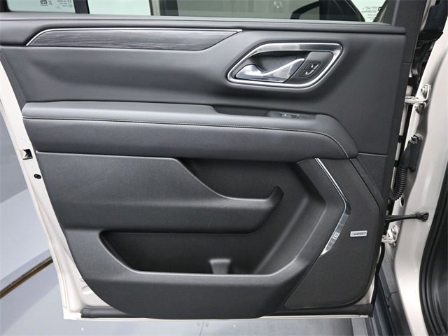 Used 2023 GMC Yukon XL SLT image 14