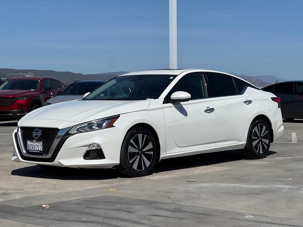 Used 2022 Nissan Altima 2.5 SL FWD image 6