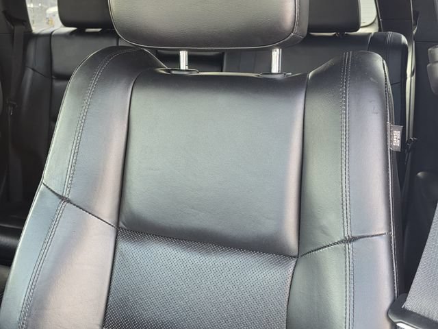 Used 2020 Jeep Grand Cherokee Limited w/ Luxury Group II RWD image 15