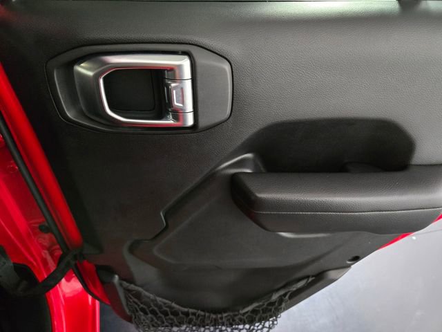 Used 2018 Jeep Wrangler Unlimited Sport S image 21