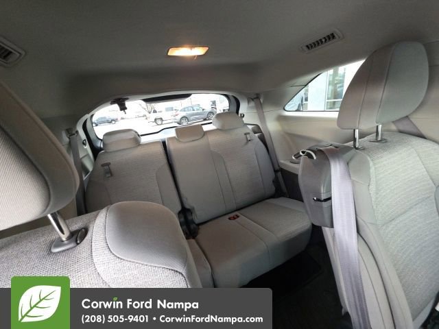 Used 2022 Toyota Sienna LE image 16