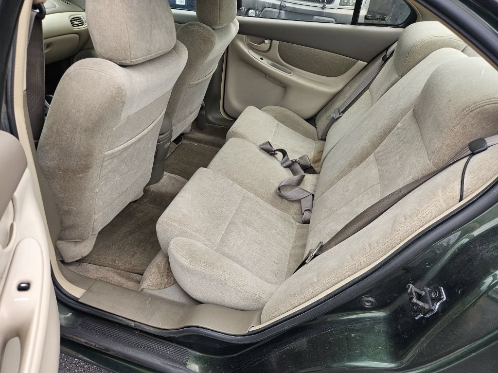 Used 2000 Oldsmobile Alero GL w/ Feature Pkg FWD image 13