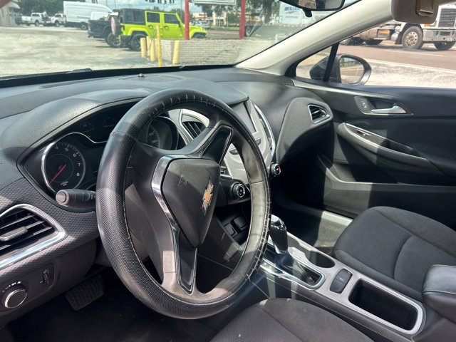 Used 2016 Chevrolet Cruze LS FWD image 10