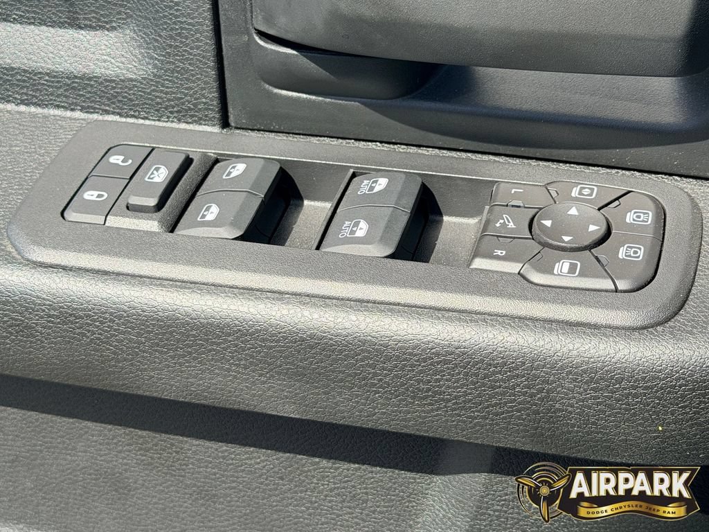 New 2026 RAM 3500 Tradesman AWD/4WD image 17