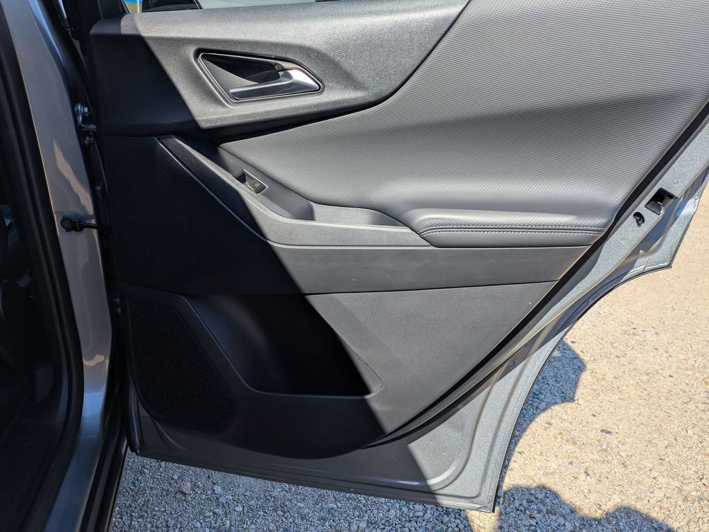 New 2026 Chevrolet Equinox LT FWD image 29