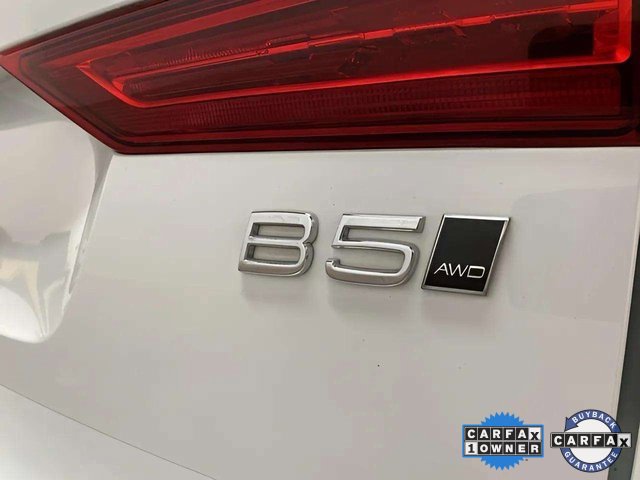 Used 2025 Volvo XC60 B5 Plus image 97