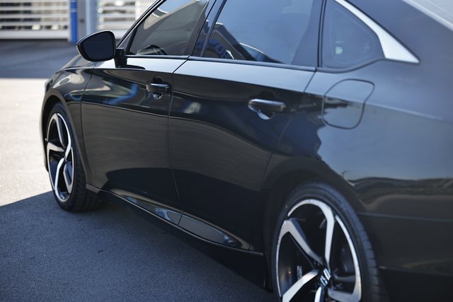 Used 2019 Honda Accord Sport image 5