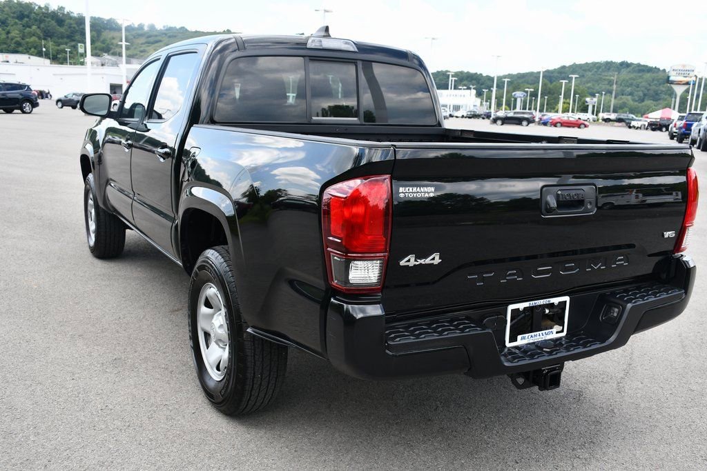 Used 2022 Toyota Tacoma SR image 5